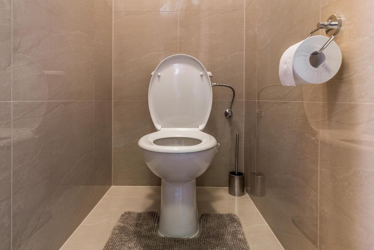 Modern Fully Equipped Studio With Parking Zavadilka 2620 Ceske Budejovice Exterior photo