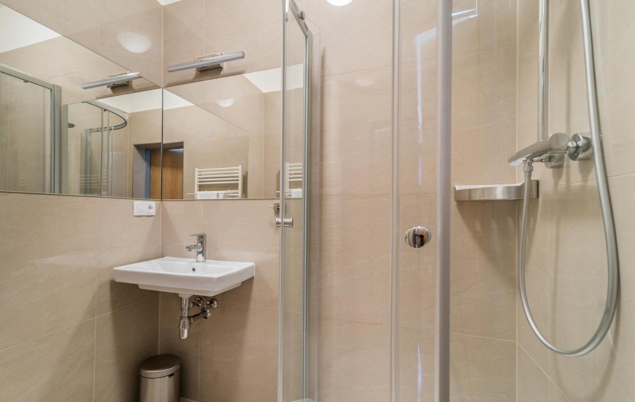 Modern Fully Equipped Studio With Parking Zavadilka 2620 Ceske Budejovice Exterior photo